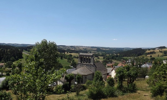 Lorcieres Cottage | Cozy Gite Lorcières: Family-Friendly with Spa & Breakfast