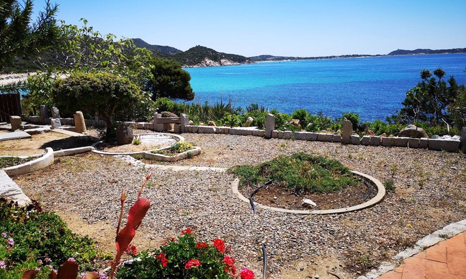 Villaggio Mandorli House | Seafront Terraced House with Private Garden & Ocean Views