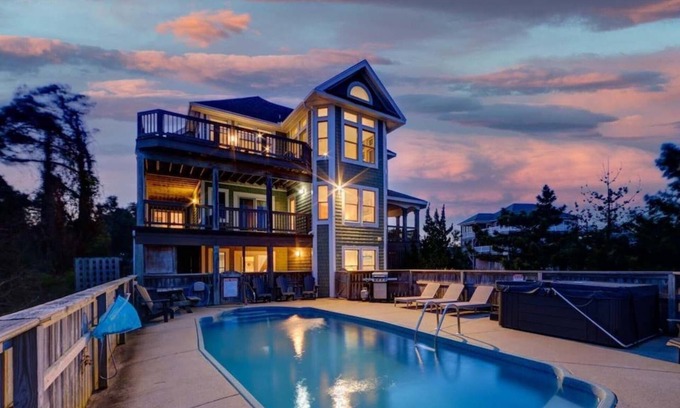 Rodanthe House | Oceanview Oasis: 9.6 Rated, Steps to the Beach!