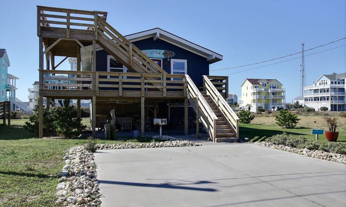 Rodanthe House | Oceanview Retreat: 3 King Beds, Pool & Pet-Friendly Comfort