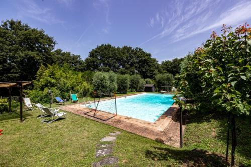 Monteleone d'Orvieto Villa | Inviting Semidetached Villa with Shared Pool - Happy Rentals