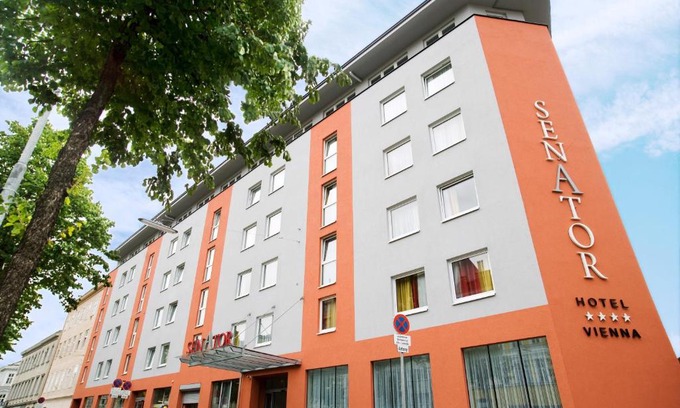 Hernals Hotel | Pet-Friendly Senator Hotel Vienna with Top Guest Ratings