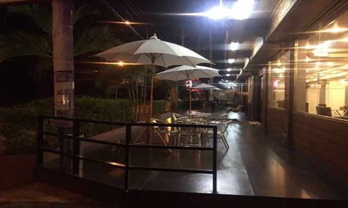 Vientiane Hotel | Accessible Comfort at Sengphachanh Hotel 2 with Dining