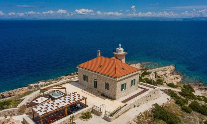 Cove Rogacic Villa | Exclusive Island Villa with Ocean View & Spa Amenities