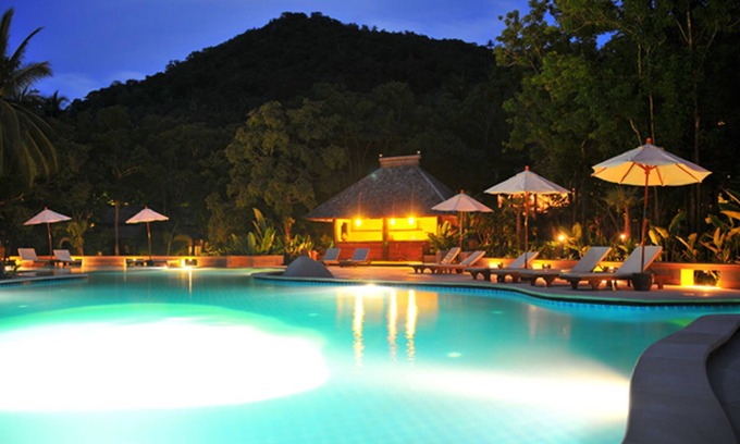 Koh Tao Resort | Relax at Sensi Paradise Beach Resort: Pool & Family-Friendly