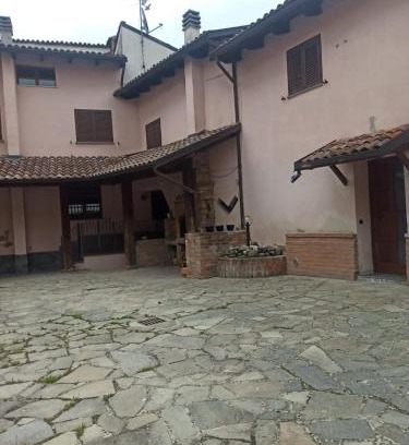 Pecetto di Valenza House | Discover Sentieri 2: Family-Friendly Getaway with Top Rating