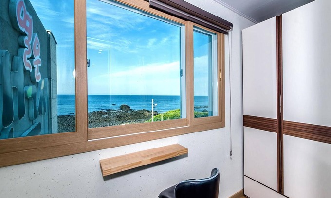 Seongsan House | Family-Friendly Stay at Seogwipo Gaetkeusi Pension - 10/10