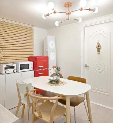 Seongnae-dong Villa | Family-Friendly Getaway at Liebe House - Rated 9.3/10