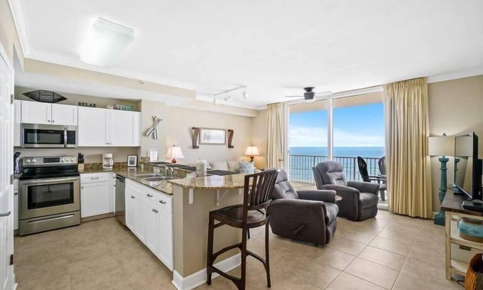 Panama City Beach Resort | Fantastic Back to School Getaway! Cute Condo with Pool
