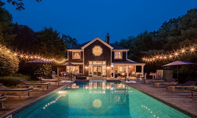 Sagaponack House | Last Summer Escape: Relaxing Beach House with Ocean View