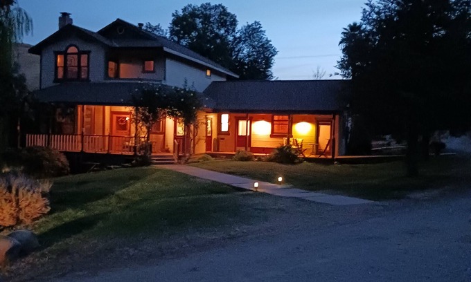 Exeter Other | Top-Rated Studio Near Sequoia Nat. Park with Pool & Gym