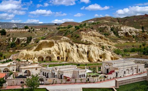 Urgup Hotel | Discover Seraphim Cave Suites & SPA: Top-Rated 5-Star Retreat
