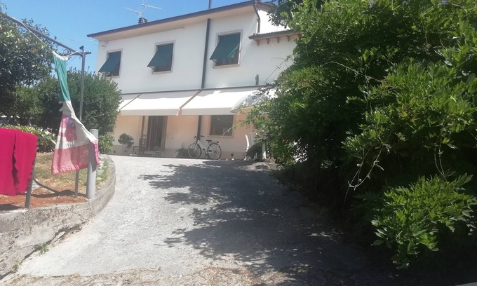 Massarosa House | Tranquil Escape with Ocean Views and Spa Amenities