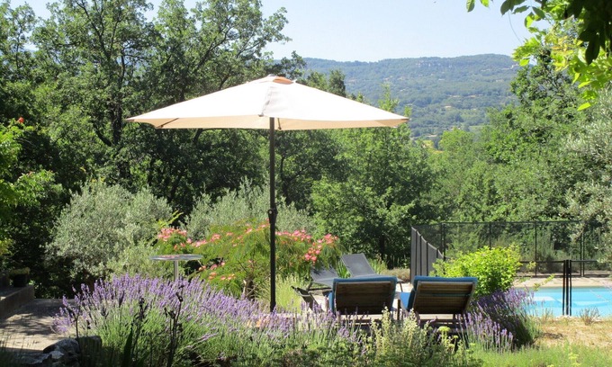 Saignon Villa | Exclusive Serena Villa in Saignon with Private Pool Access