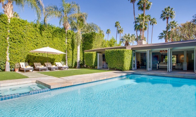 Deepwell Estates House | Unforgettable Serendipity in Deepwell with Spa & Private Pool