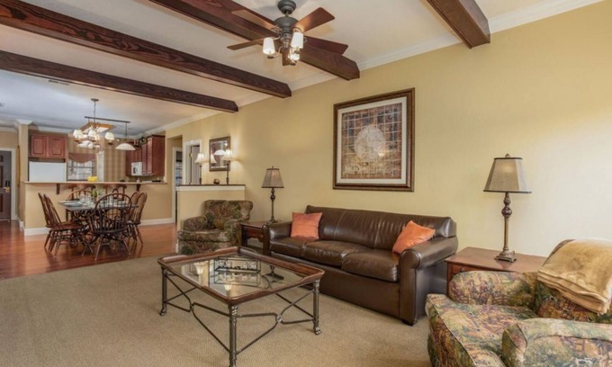 Branson Hotel | Peaceful 1BR Retreat with Kitchen in Great Rock Oasis
