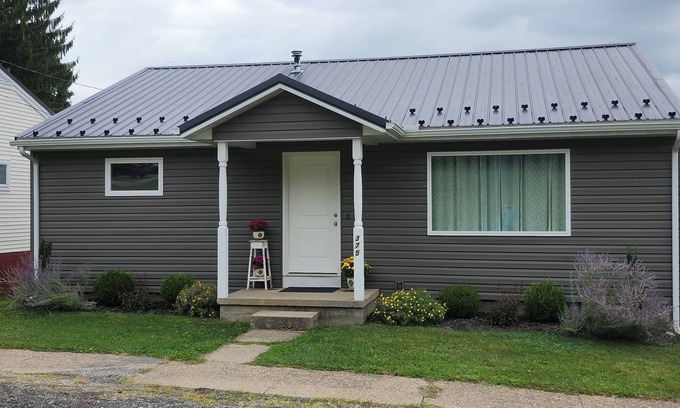 Indiana House | Serene 2-bedroom house in Indiana.