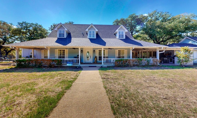 Valley Mills House | Tranquil Ranch Retreat with Pool and Scenic Trails