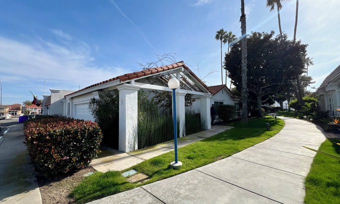 Coronado Cays House | Serene Coastal House: Bright Beach & Bay Retreat with WiFi.