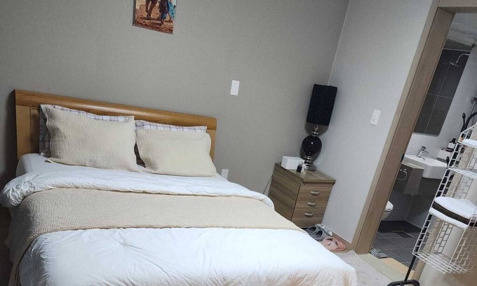 Pyeongtaek Apartment | Cozy Family Space near Pop Attractions & Shops