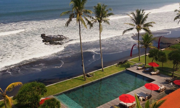 Kerambitan Villa | Serene Escape in One Suite Room w/Sea View