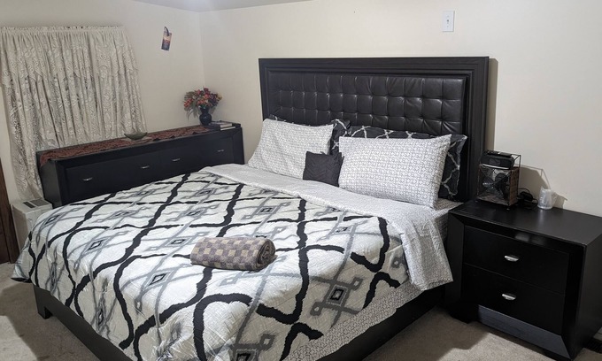 Dumfries Other | Idyllic Farm Retreat in Dumfries with Family-Friendly Amenities