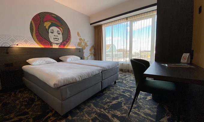 Emmen Hotel | Serene Haven Near Emmerdennen Reserve, Cultural Attractions | Theme Parks
