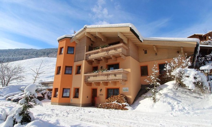 Vorderglemm House | Relaxing Holiday Home with Infrared Sauna in Salzburg