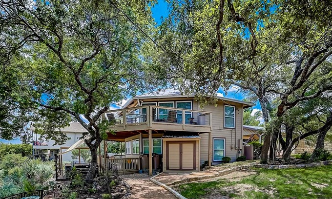 Lakehurst House | Serene home with hot tub, Lake Travis views, wildlife - close to Downtown Austin