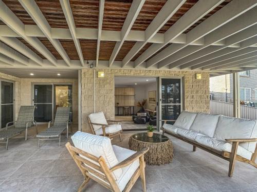Malua Bay House | Serene Luxury Retreat on Malua Bay