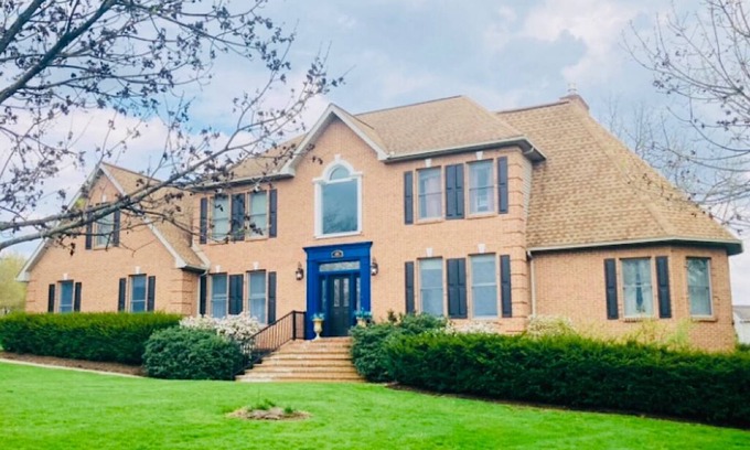 State College House | Elegant Mansion Near Penn State with Spa & Hot Tub Access
