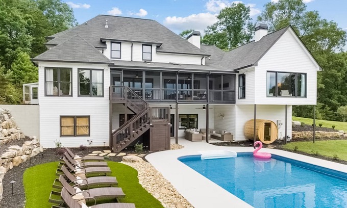 Cleveland House | Tranquil Mountain Escape with Private Pool and Spa Amenities