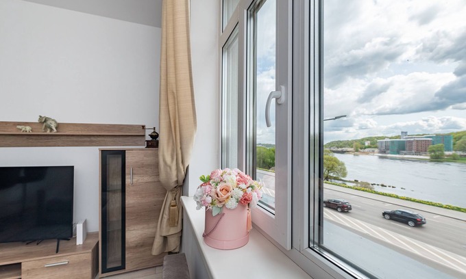Old Town Apartment | Tranquil Nemunas River View Apartment Near McDonald's