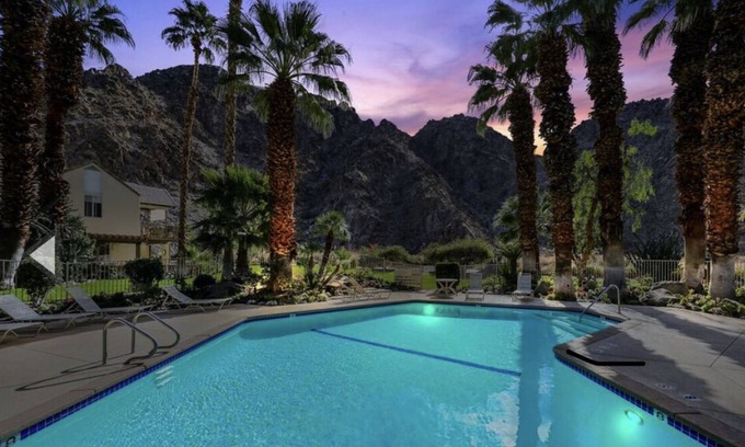 Indian Wells Condo | Tranquil Oasis Retreat with Pool & Ocean View in Indian Wells