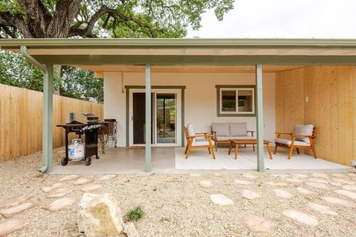 Paso Robles House | Relaxing Escape at Serene Oasis with Sauna & Cinema