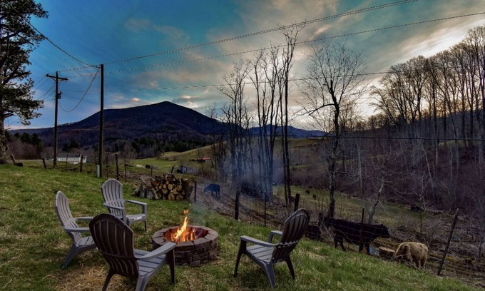 West Jefferson House | Tranquil Pine Tree Meadows Cottage with Scenic Views