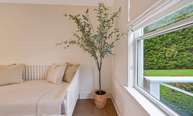 Mattituck House | Relaxing Getaway: North Fork Charm by Oceanfront Vineyards