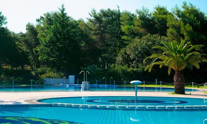 Baia Domizia Ski Chalet | Discover Family-Friendly Fun at Belvilla by OYO Baia Domizia