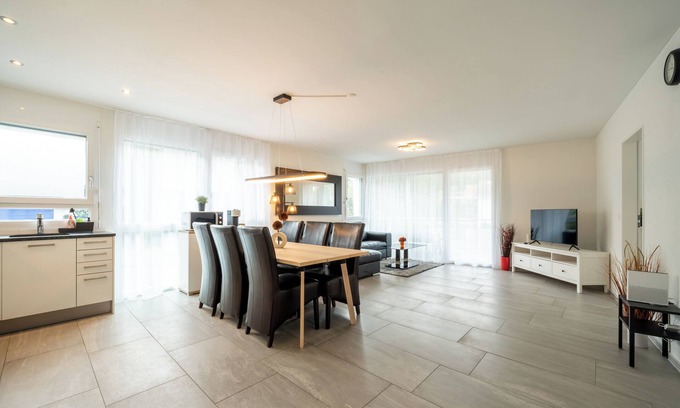 Safenwil Apartment | Serene Swiss Apt - scenic balcony views + parking