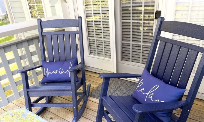 Norwich Villa | Relaxing Getaway at Serene Villa Azul - Spa & Pool Access