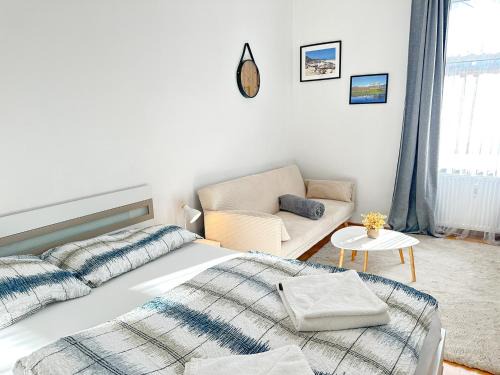 Leoben Apartment | Cozy Serenity Apartment with Free Parking for Families