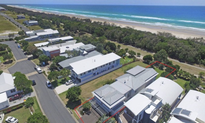 Casuarina House | Relax at Serenity Beach Retreat - Ideal for Oceanfront Getaway