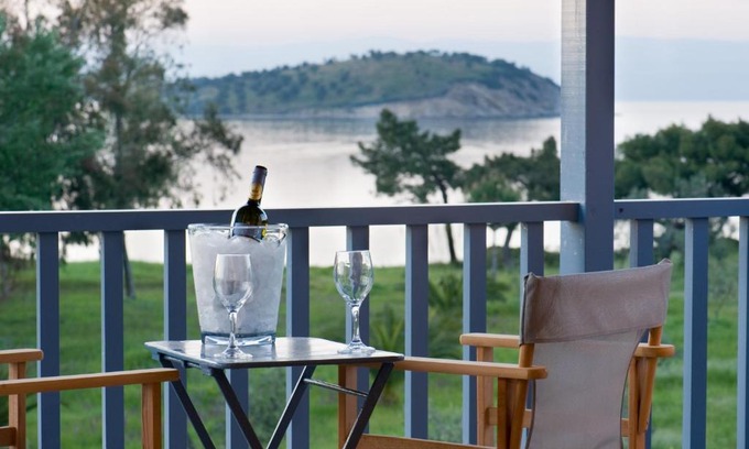 Sithonia House | Beachfront Serenity Estate: 4-Star Oasis with Hot Tub