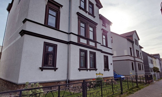 Gotha Apartment | Discover Serenity: Top-Rated Hotel with Pool & Breakfast