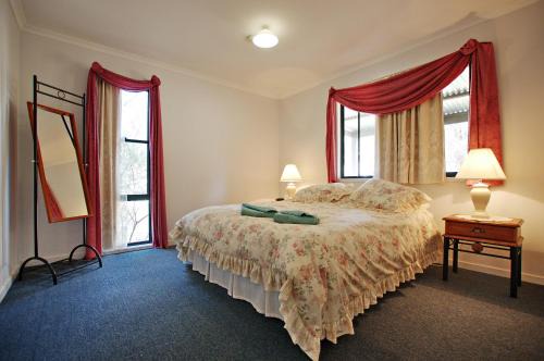 Fordwich Villa | Discover Serenity Grove: Family-Friendly 4-Star Oasis