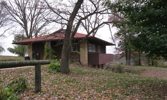Mineral Point House | Delightful Rural Guest House Near Mineral Point with Breakfast