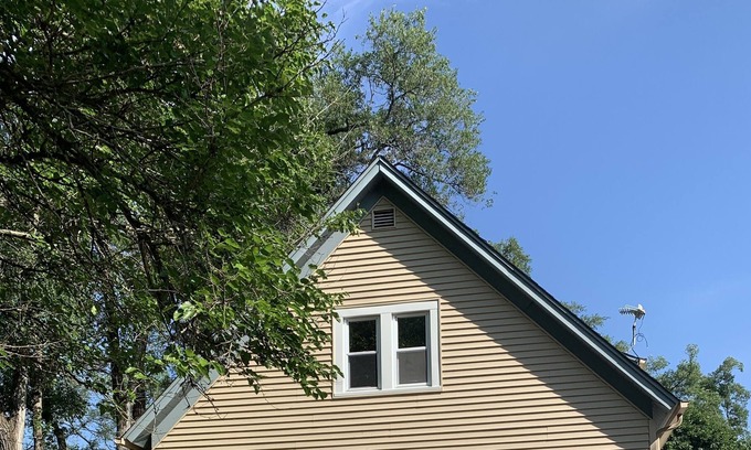 St. Charles Apartment | Peaceful 2-Bedroom Retreat by the River - Pet Friendly!
