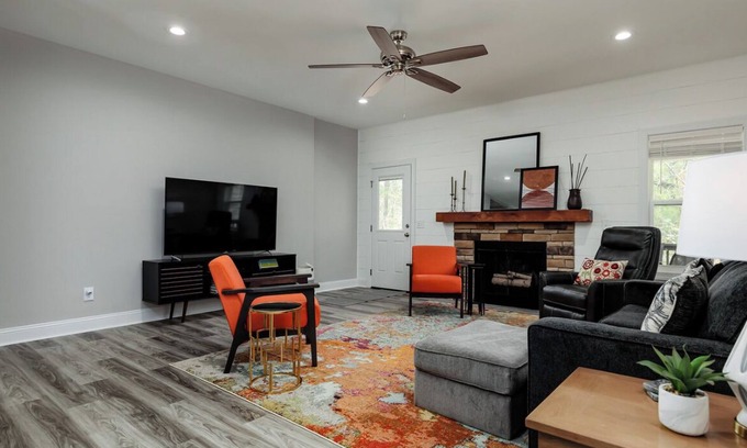 Pinehurst House | Relaxing Getaway at Serenity on Pinehurst - Rated 10/10!