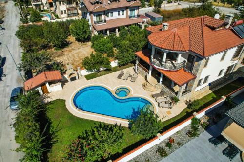 Dalyan City Center Villa | Elegant 4-Bedroom Villa in Dalyan with Private Pool & Hot Tub