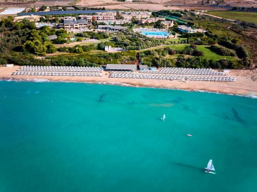 Licata Hotel | Discover Serenusa Resort: Pet-Friendly Paradise by the Beach